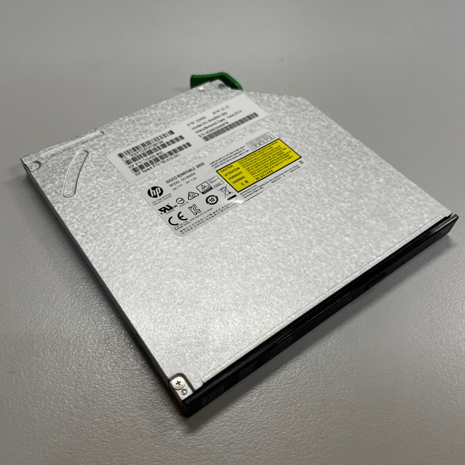 Genuine HP DU-8A6SH CD DVD±RW SATA Optical Drive + Bezel 762432-800 781416-001