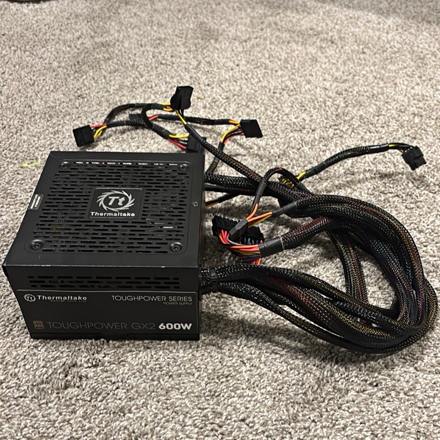 Thermaltake Toughpower GX2 600W ATX Power Supply 80 PLUS Gold Black SATA