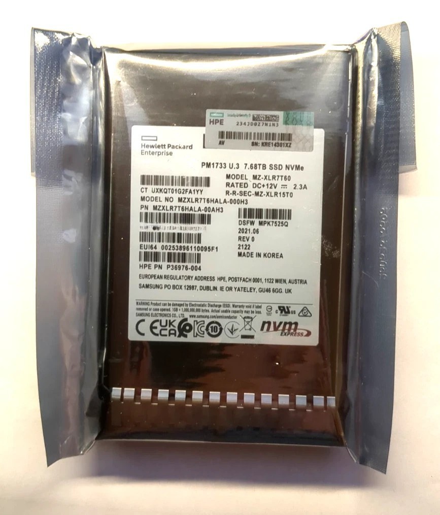 NEW P26420-001 P22280-B21 HPE 7.68TB NVMe Gen4 High Perf RI SFF SSD