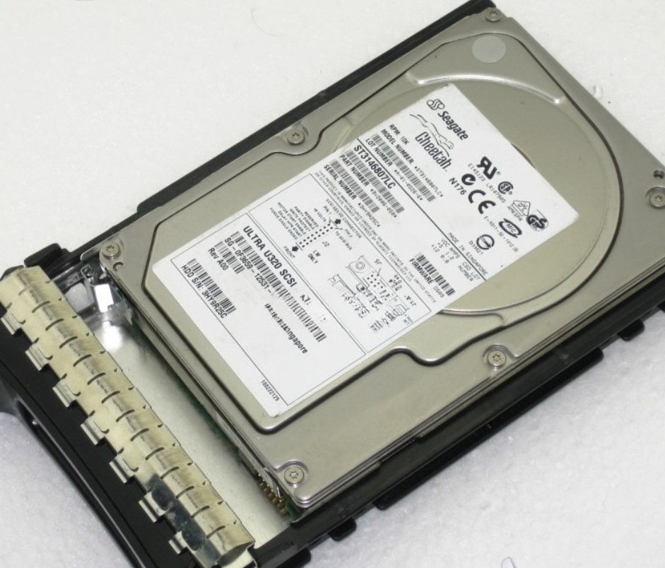 Dell 0F3659 ST3146807LC 0F3659 146GB 3.5" 10K ULTRA U320 SCSI SCA 80 Hard Drive