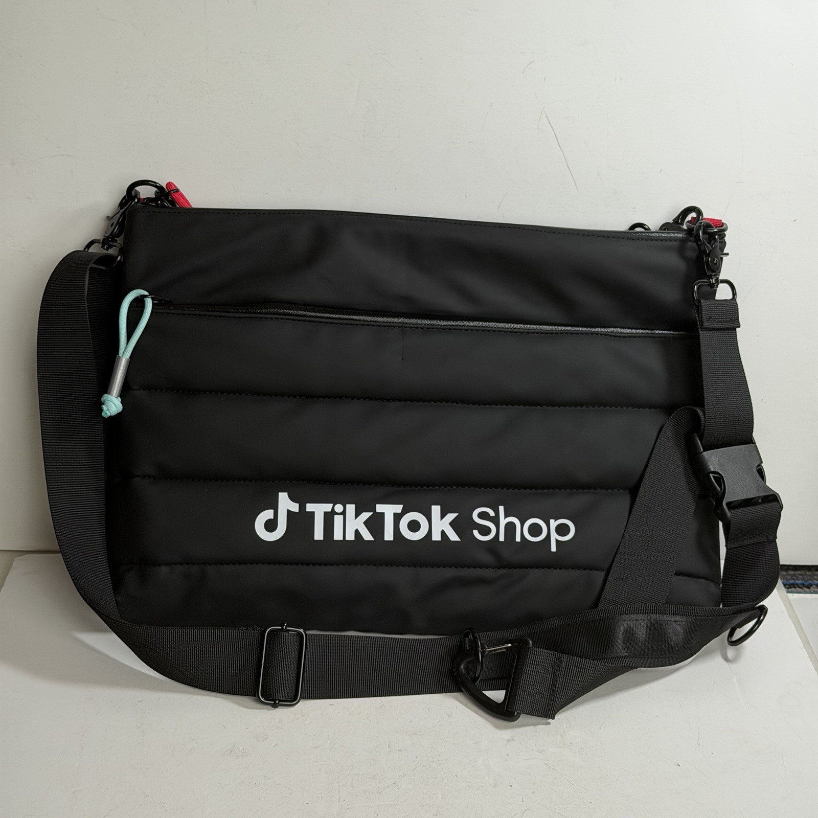 Official TikTok Shop Laptop 15" Padded Carrying Case Bag w/ Detachable Straps