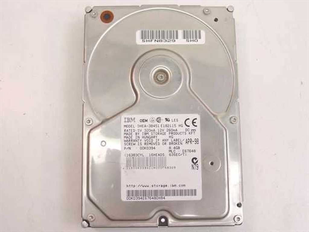 IBM DHEA-38451 8.4GB 3.5" IDE Hard Drive 00K0394 ATA Desktop HDD