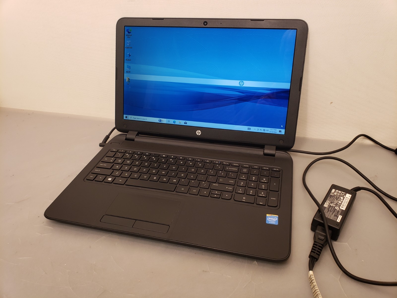 HP Envy 15 1033wm 2.16GHz 4GB 500GB 15.6" Laptop DVD-RW Win10 Home *Nice