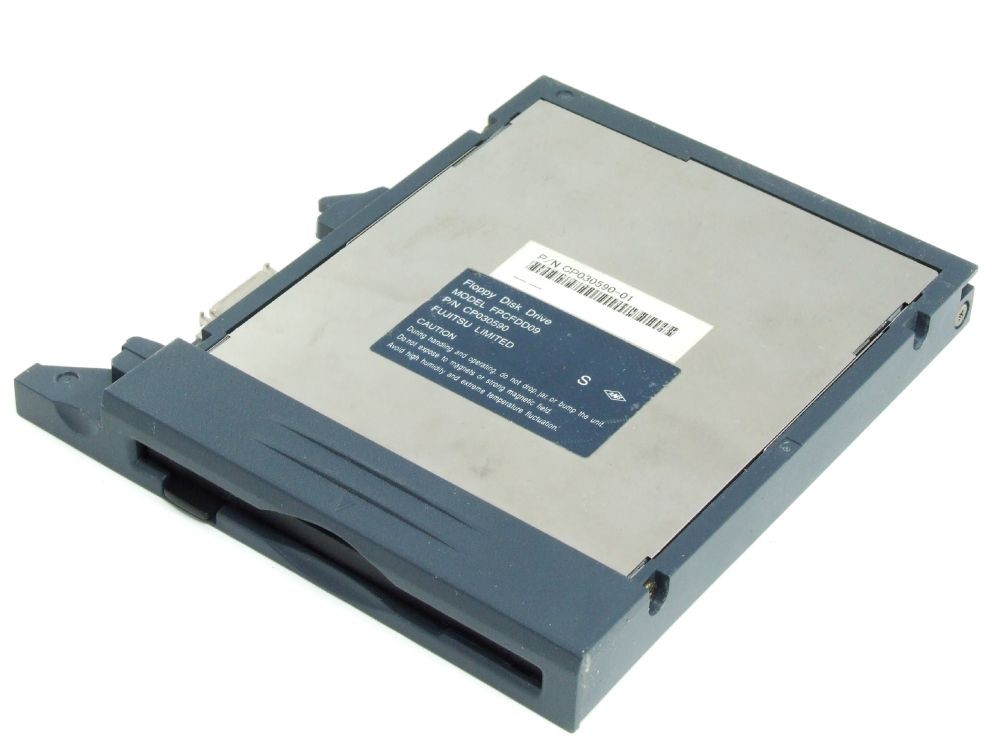 Fujitsu Siemens FPCFDD09 CP030590-01 G4 Series Floppy Drive E6540 6550 6560 6570