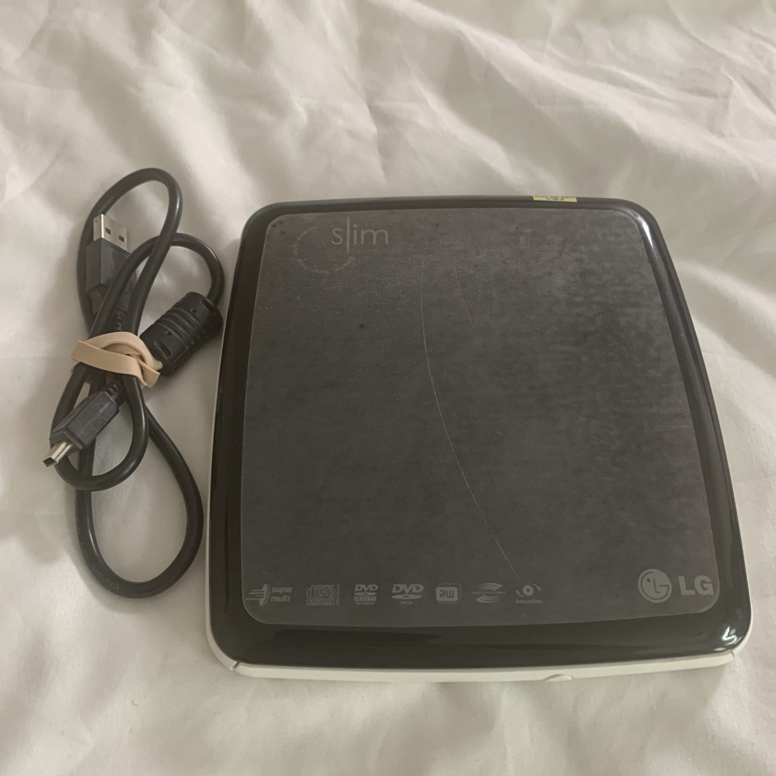 LG GP08LU11 8X Slim Portable External Super Multi DVD Rewriter for Mac PC