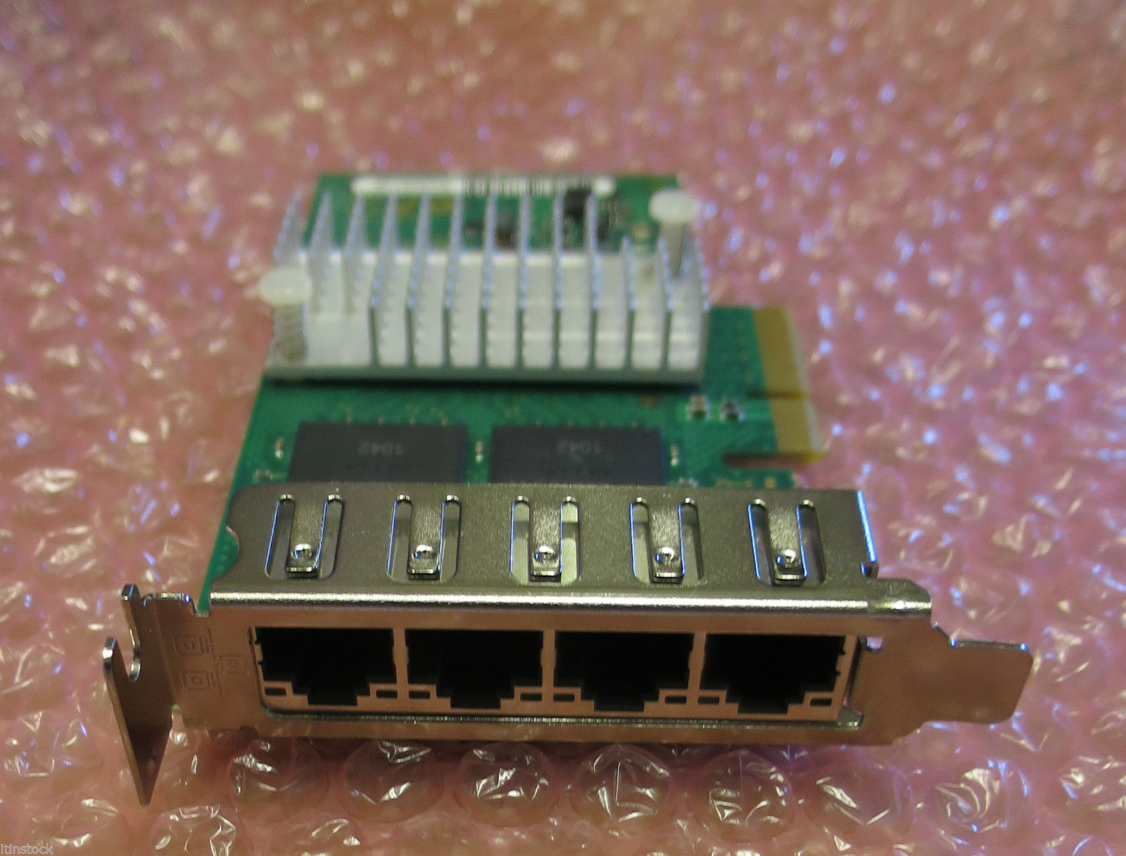 Fujitsu Quad Port Gigabit Ethernet Network LAN Card D2745 S26361-F3611-E501 LP