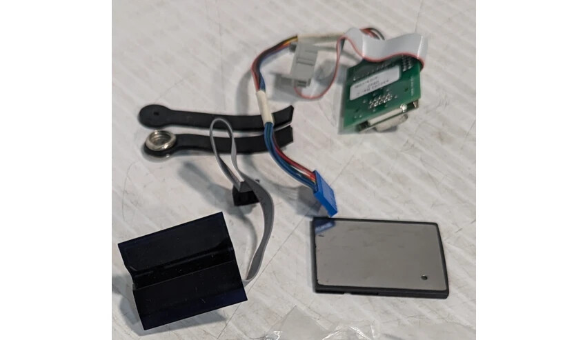 Small lot of electronic components, including WiFi Card, 3 Pieces 