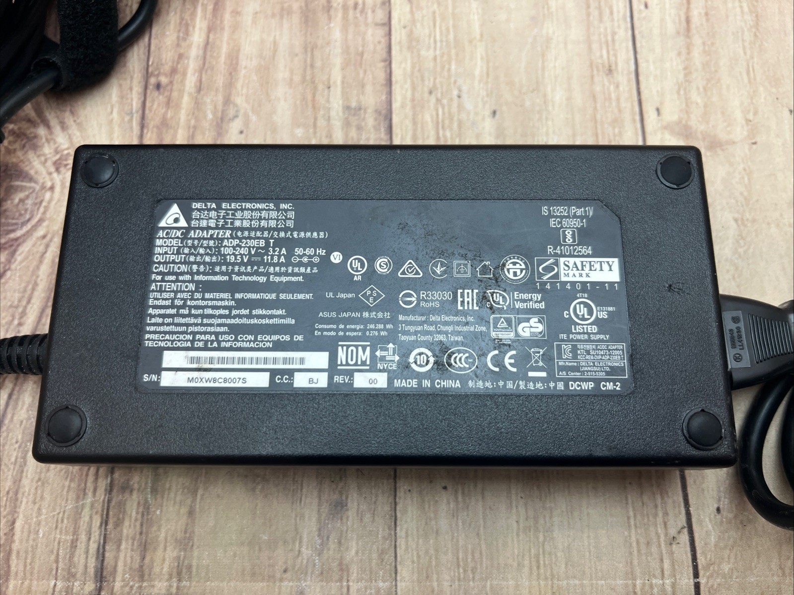 Genuine Delta ADP-230EB T 230W AC Adapter Power Supply 19.5V 11.8A For Laptops