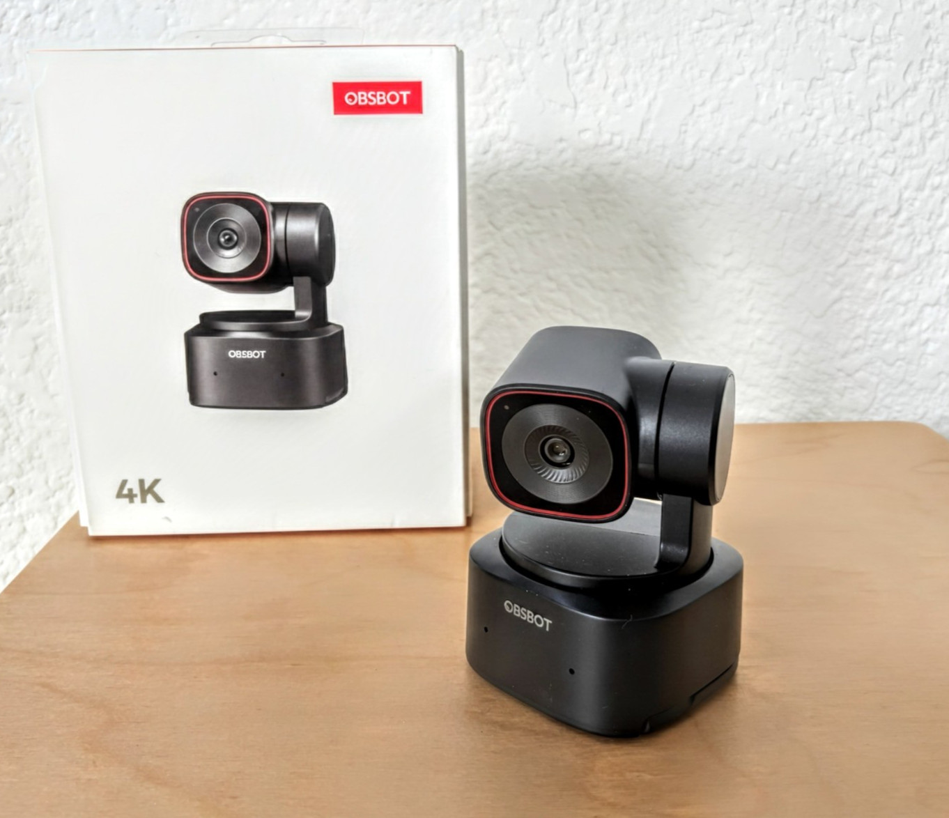 OBSBOT Tiny 2 Lite 4K Webcam for PC AI Tracking PTZ Gesture Control Microphones
