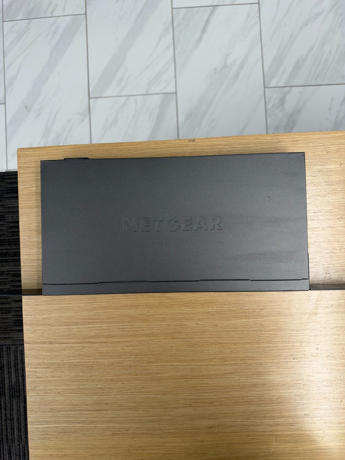 Netgear ProSAFE GS516TP 16-Port Gigabit PoE/PD Smart Managed Switch with 8 PoE-C