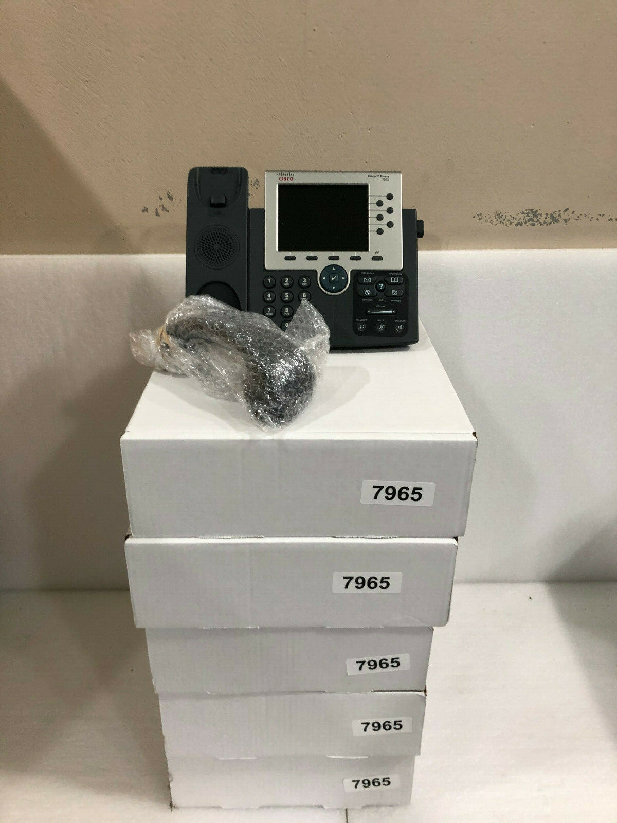 Cisco CP-7965G Unified IP Phone, Color 5-Inch TFT Display, VoIP