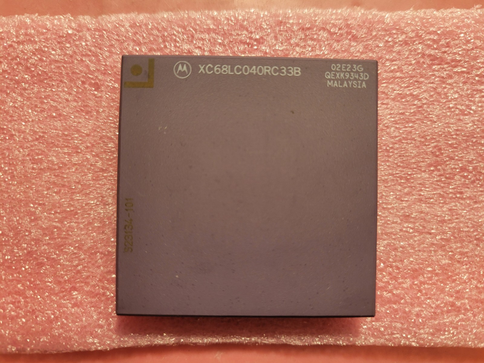 Motorola 68040 XC68LC040RC33B 02E23G 33MHz PGA Vintage Rare CPU Processor 3.3V