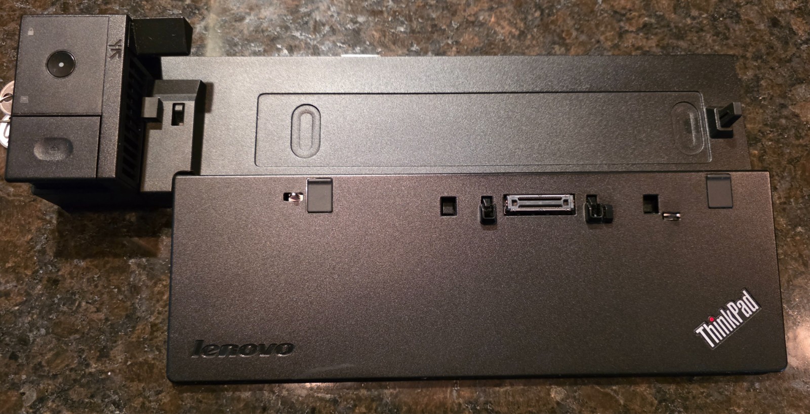 Lenovo ThinkPad Pro Dock 40A1 USB 3.0 T440 X240 T540 L460  T470 T570 w/ Key