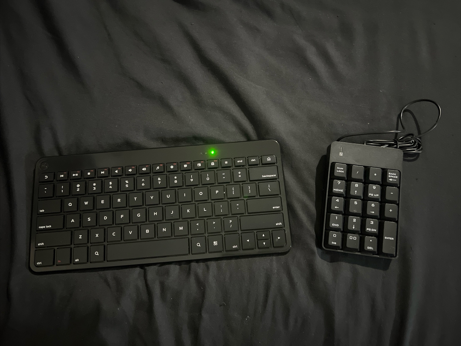 Motorola ATRIX XOOM Universal Bluetooth Wireless Full Size Keyboard SJYN0700A