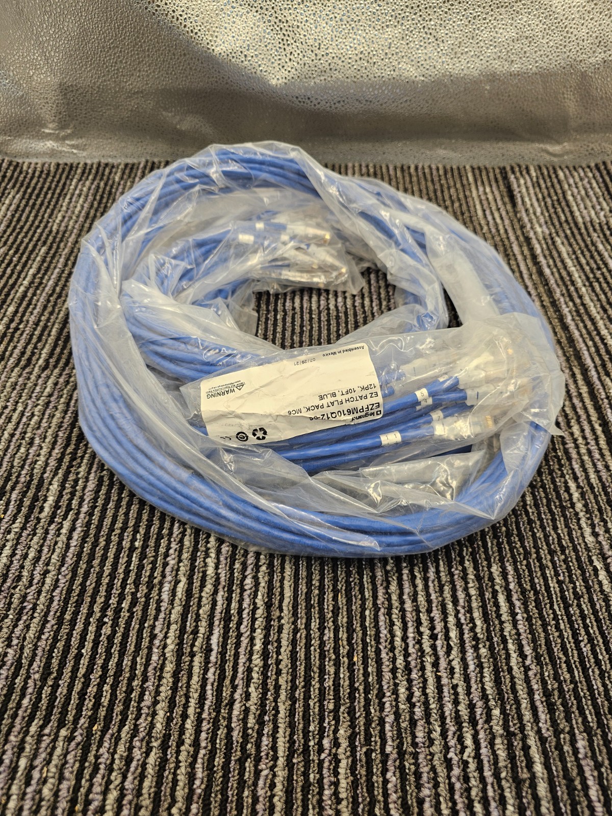 (QTY 12) Legrand EZFPM610Q12-06 EZ Patch Flat Pack Cable MC6 10ft Blue