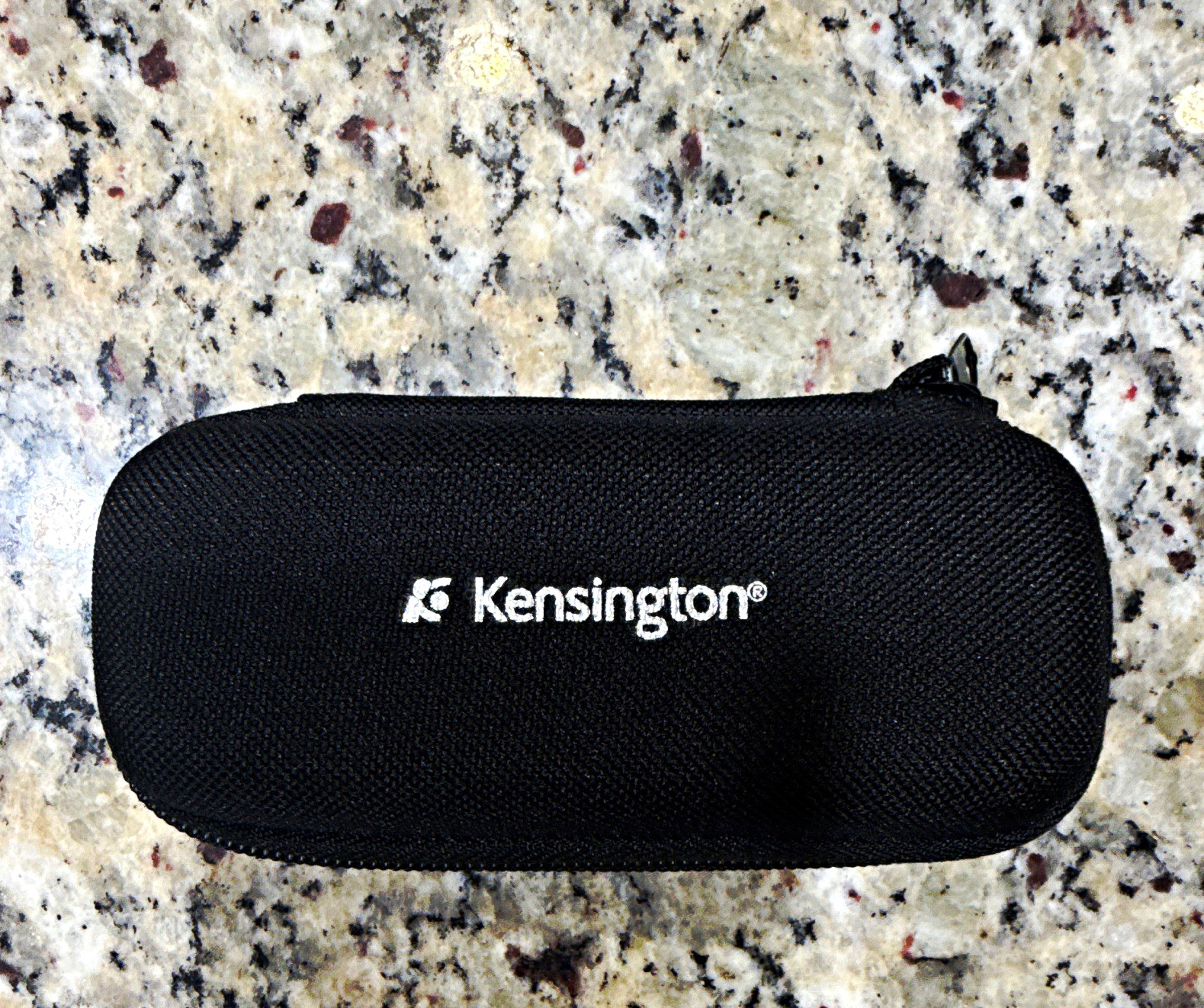 Kensington Presenter Pro K72426 Wireless USB Pointer Remote, Black w/ Case