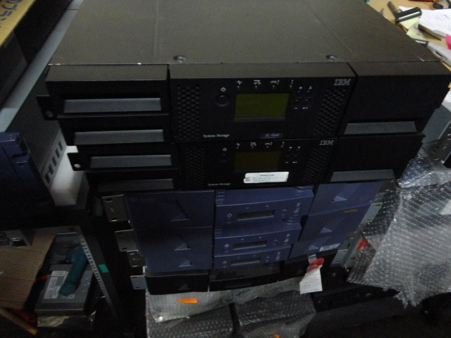 IBM TS3100 LTO Tape Library Enclosure Only 3573-F3S 3573-L32 3573-L3S 3573-S4S