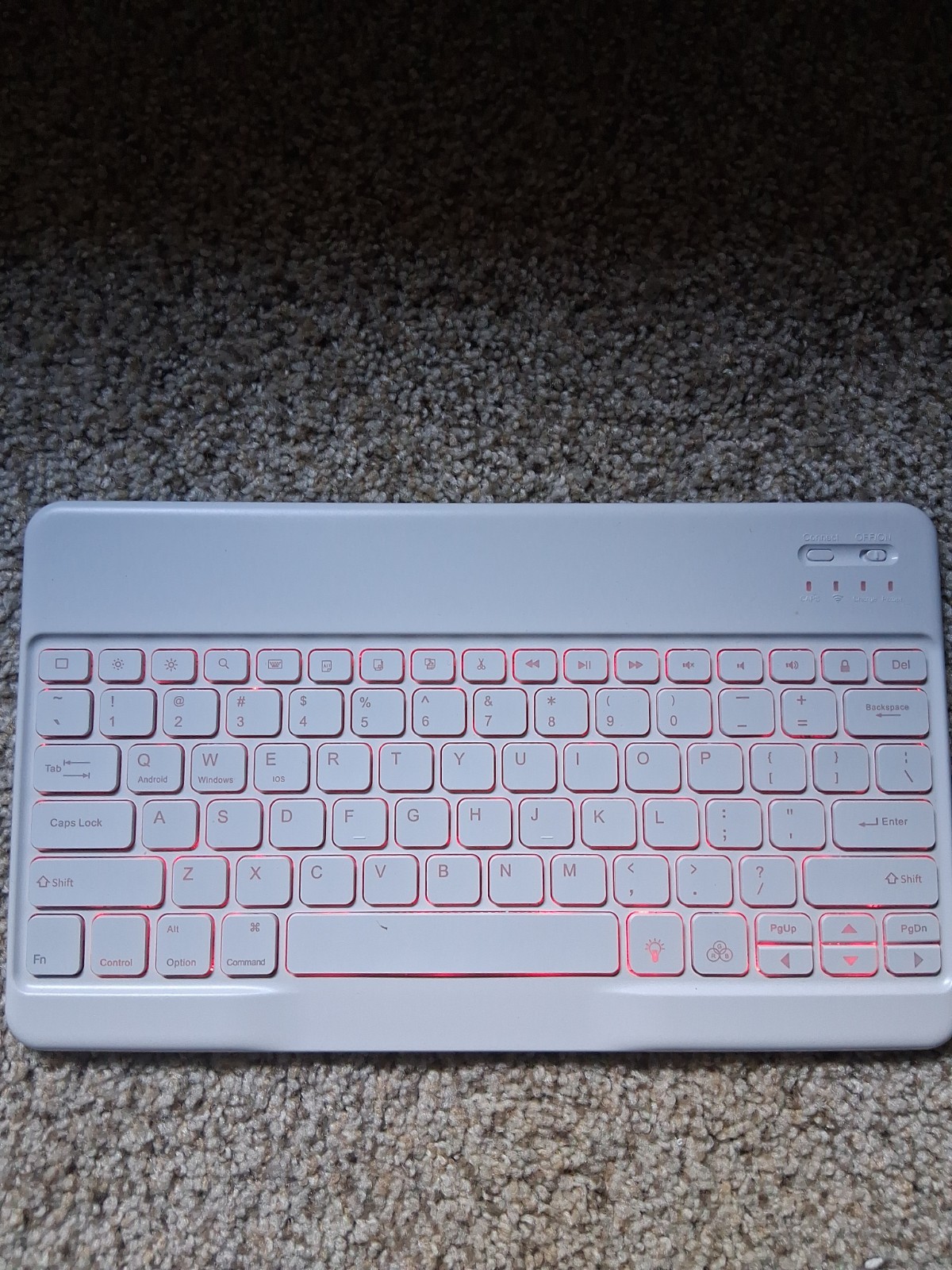 Bluetooth Keyboard 10 1/2 X 6 in. working