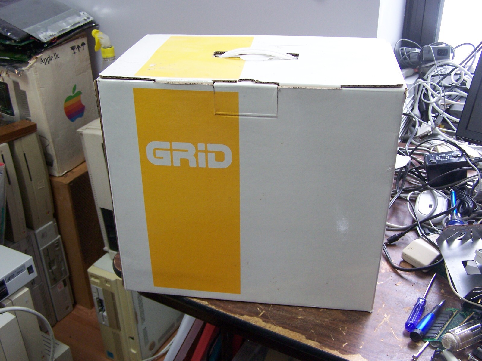 Grid Model 2050 Gridpad Pen Based Notebook from 1993 - New in Box old stock