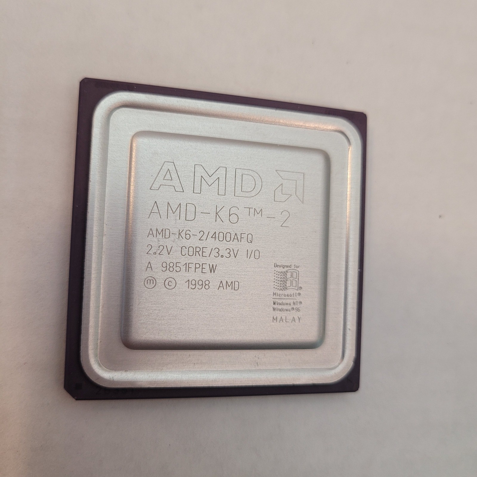 AMD K6-2 400MHz Processor CPU AMD-K6-2/400AFQ Socket 7 Vintage 1998