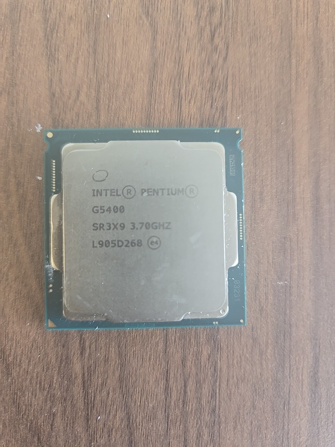 Intel Pentium G5400 Dual-Core 3.70GHz CPU Processor LGA 1151 SR3X9