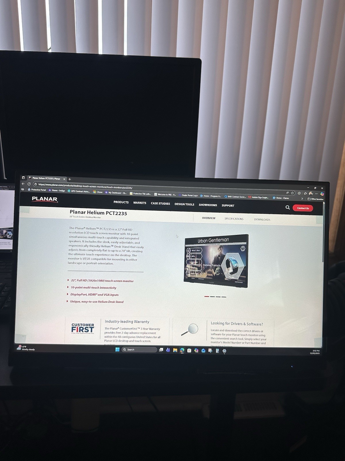 Planar Helium PCT2235 22 inch Widescreen IPS LCD Monitor with Built-in Speakers