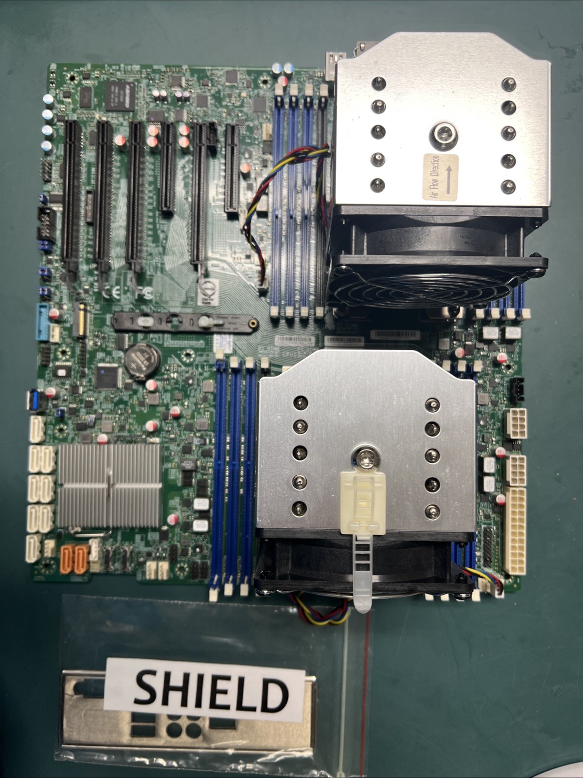 Supermicro X11DAi‑N LGA3647 DDR4 E‑ATX Xeon GOLD 6126 2.60GHz - FOR PARTS