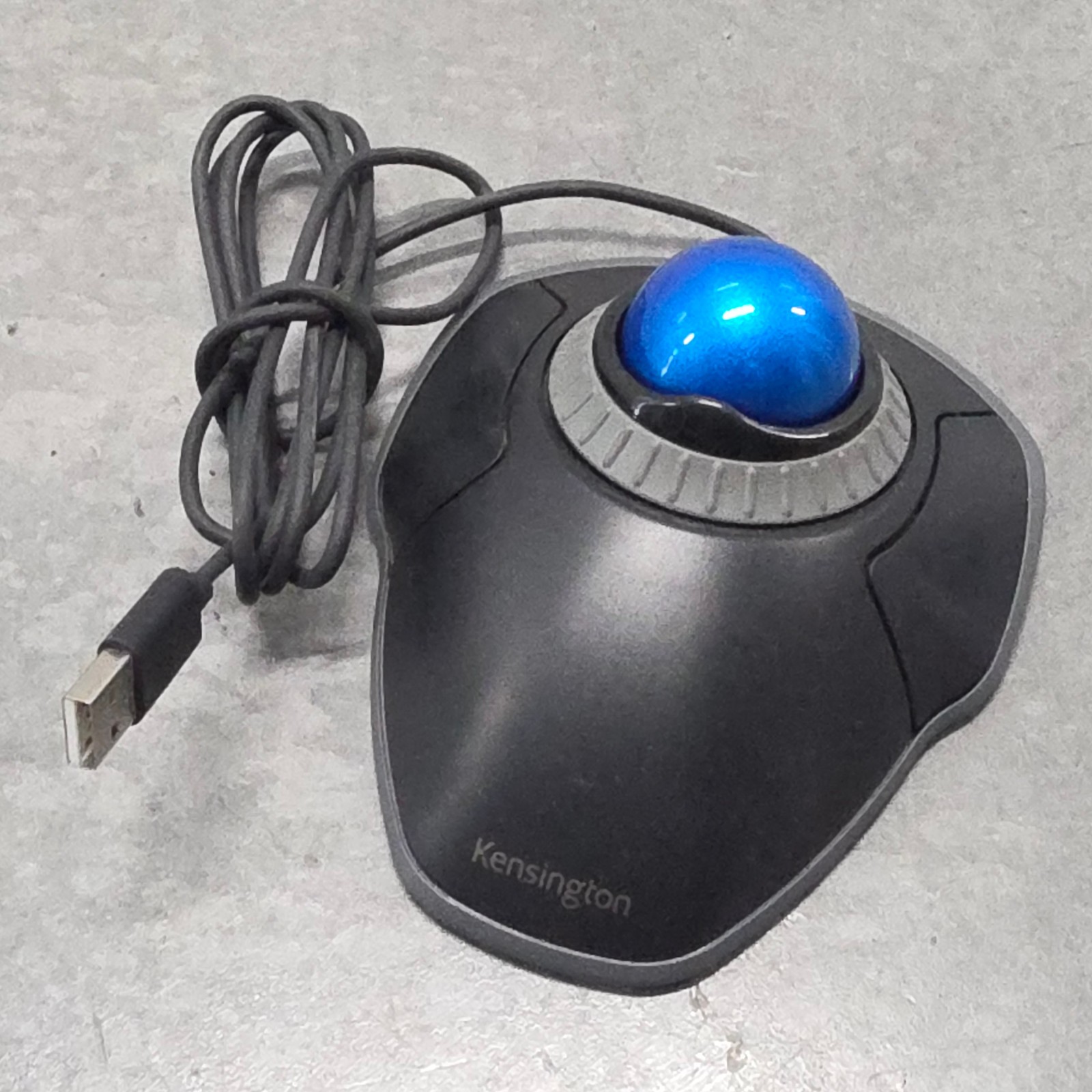 Kensington Orbit Trackball with Scroll Ring USB Wired M01555 Tested Working