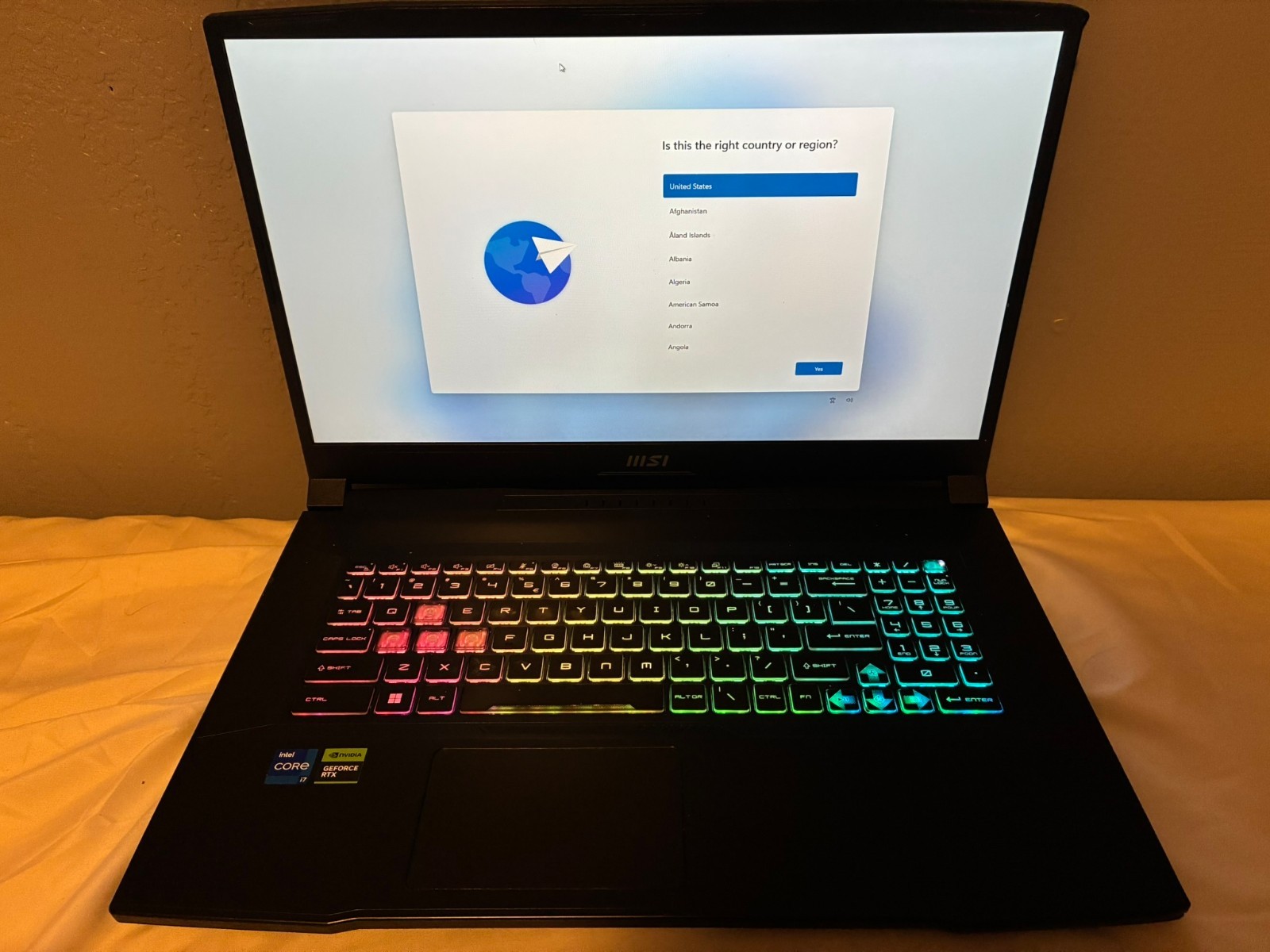 MSI Katana 17 B13VFK-835US Laptop i7-13620H | RTX 4060 8GB | 32GB RAM | 1TB SSD