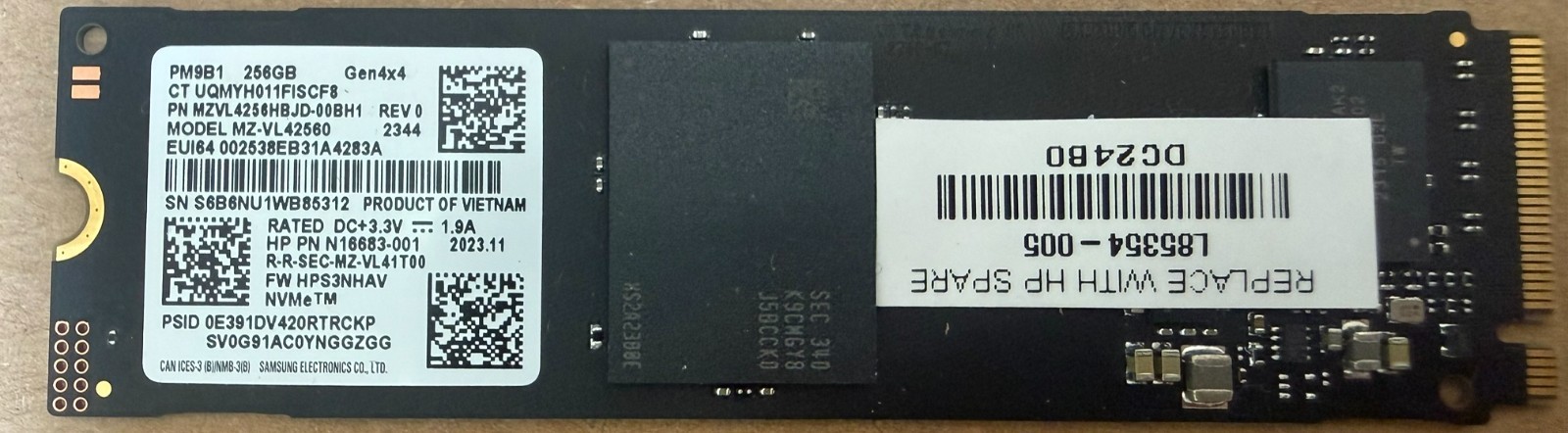 Samsung PM9B1 256GB M.2 2280 NVMe Internal SSD Gen4x4