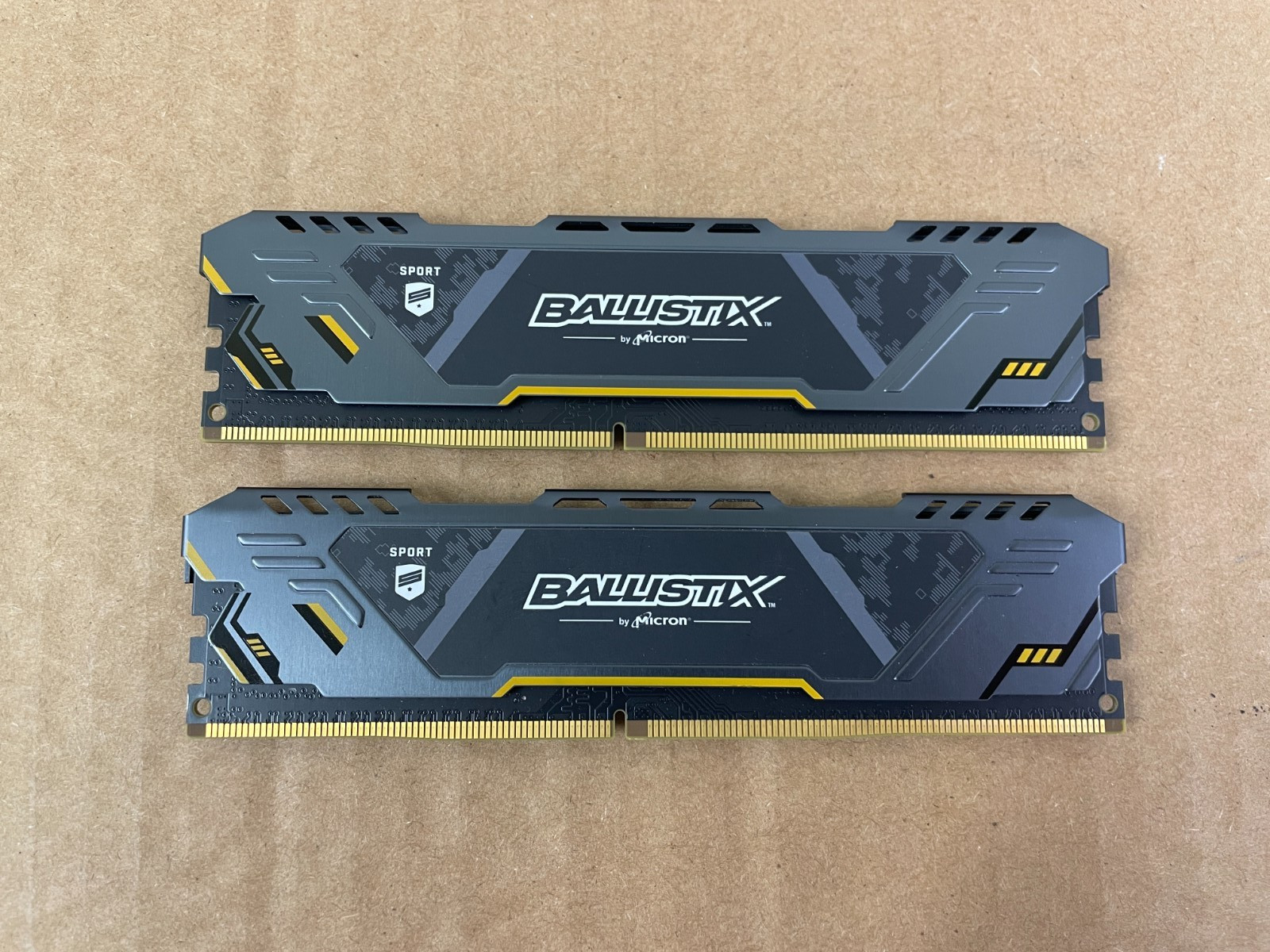 Crucial Ballistix Sport 16GB 2666MHz DDR4 DRAM Memory (2x8gb) CL16