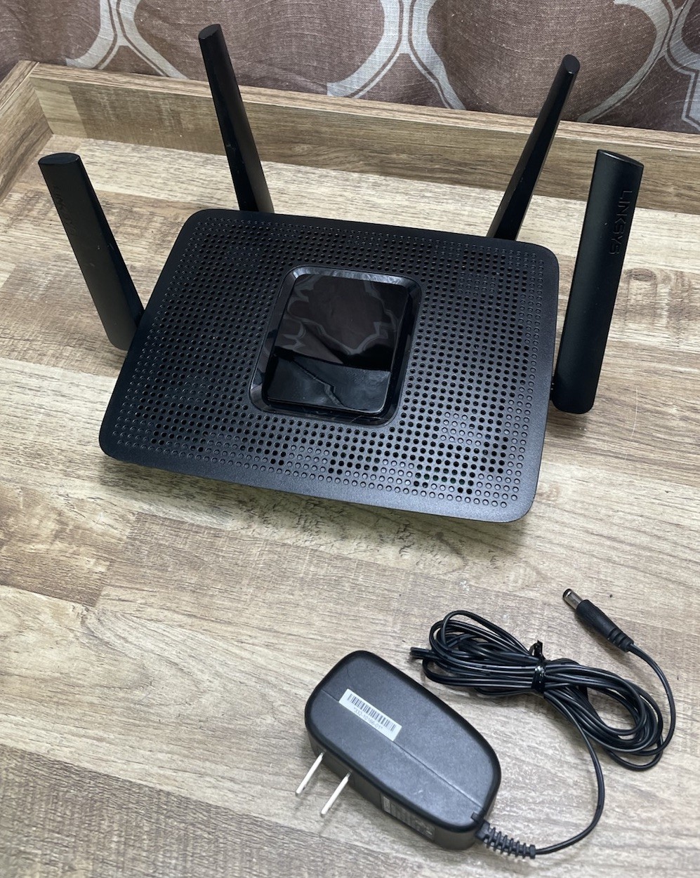 Linksys Model EA8300 Max Stream Dual Band WiFi Wireless Router - Black - Working