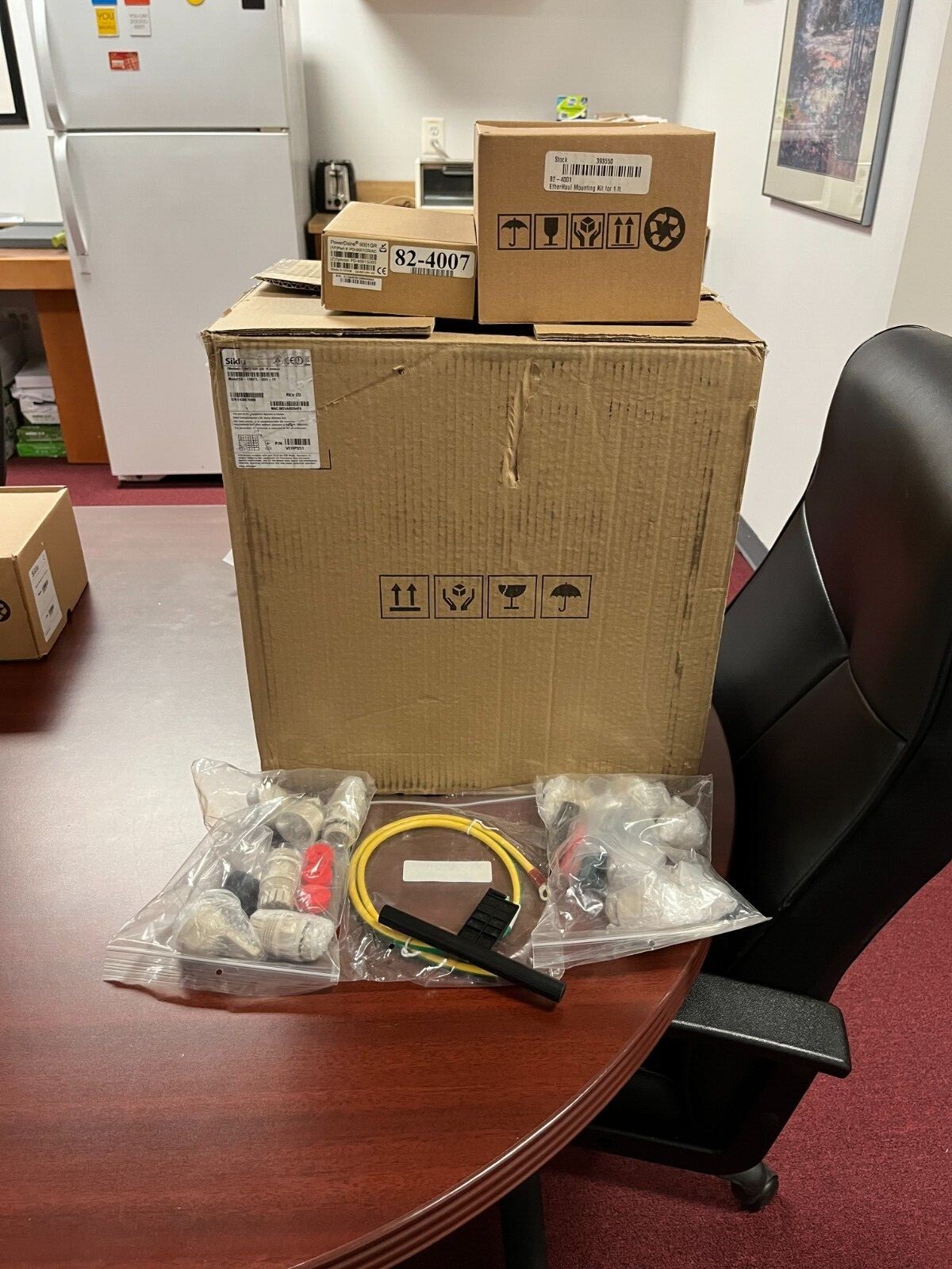 Siklu EH-1200TL-ODU-1ft set with mounting kit and power supply