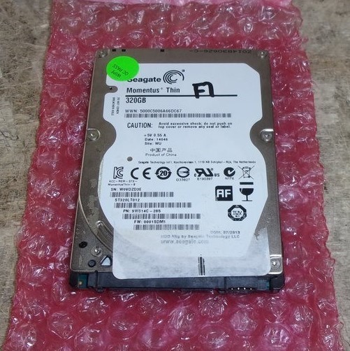 Seagate ST320LT012 9WS14C-285 Hard Drive 320GB 2.5" SATA