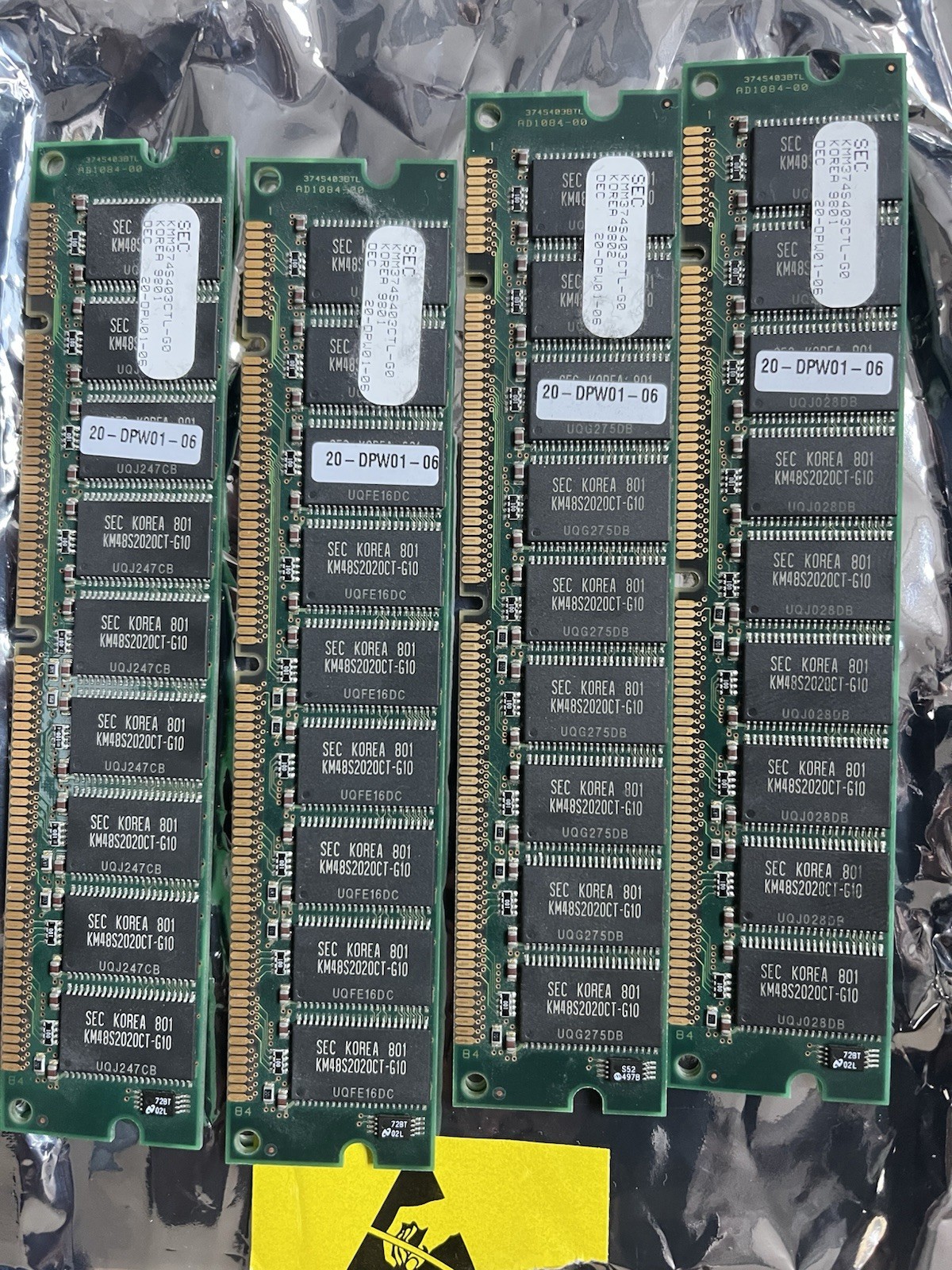 Samsung 128mb kit (4x 32mb) SDRAM ECC PC-66 168-pin DIMM KMM374S403CTL-G0