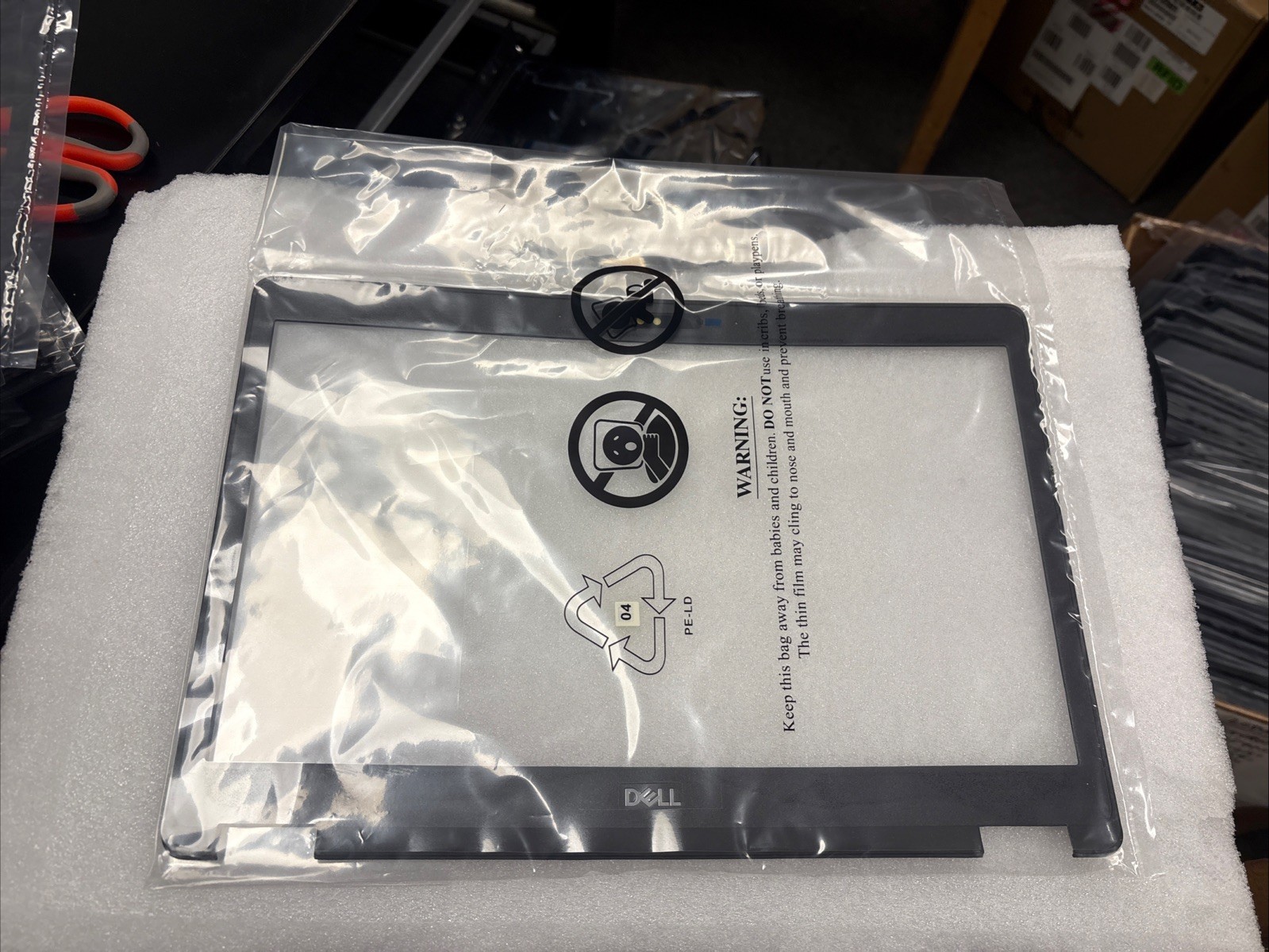 New GENUINE DELL LATITUDE 5490 LAPTOP LCD FRONT BEZEL TRIM IR 23TT6 023TT6 M64