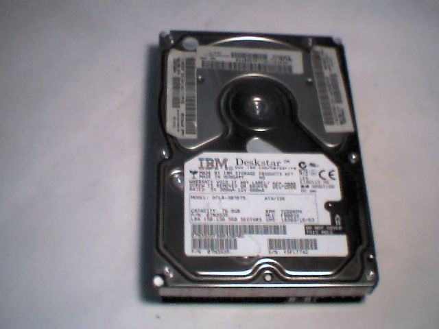 Hard Drive Disk IDE IBM Deskstar DTLA-307075 07N3935 24P6052 07N5786-F80421 6KR9