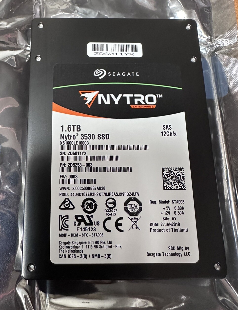 New SEAGATE NYTRO XS1600LE10003 3530 SSD 1.6TB SAS12Gb/s