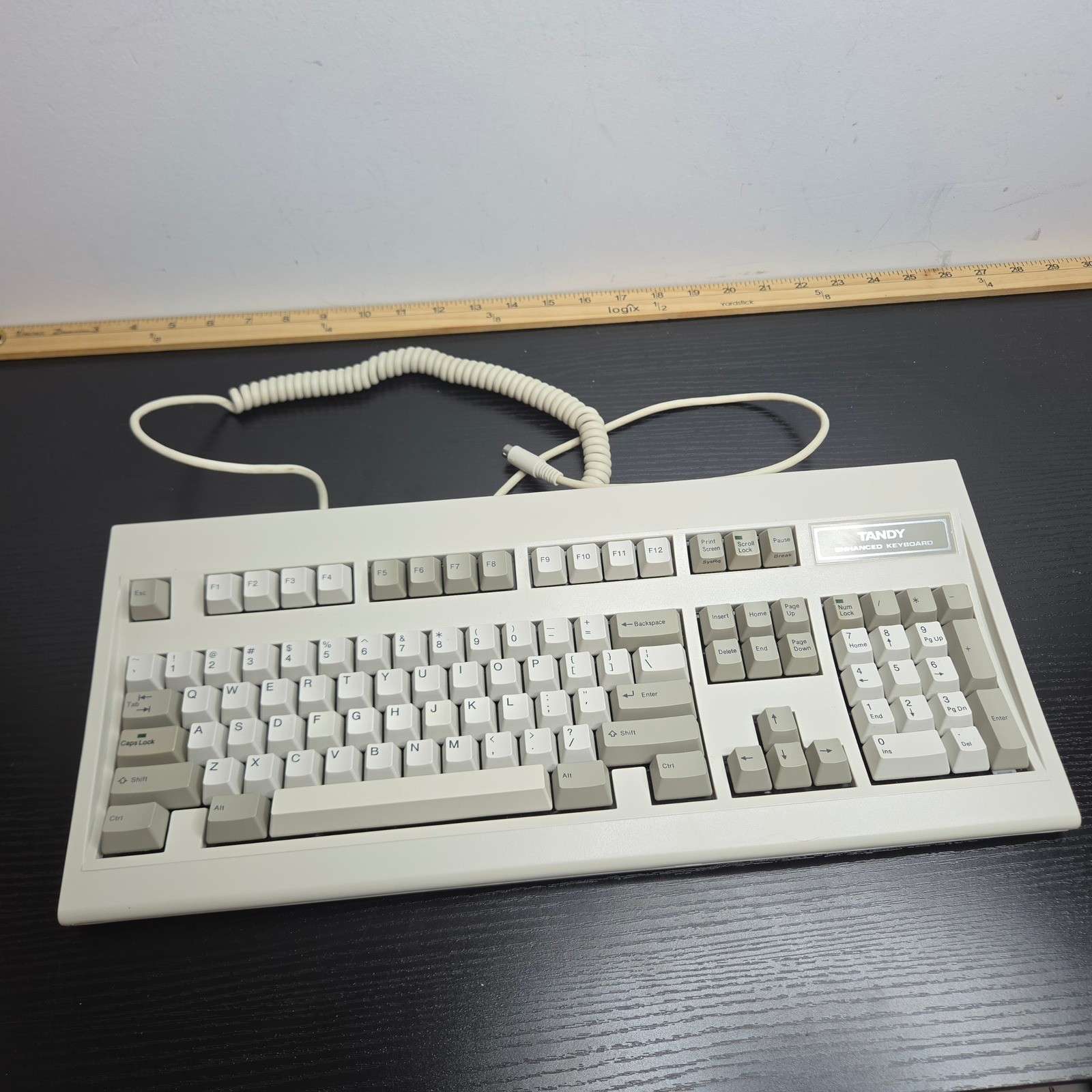 Vintage Tandy Enhanced Keyboard 8858015 A01 Retro 101-Key 5-Pin DIN USA Made