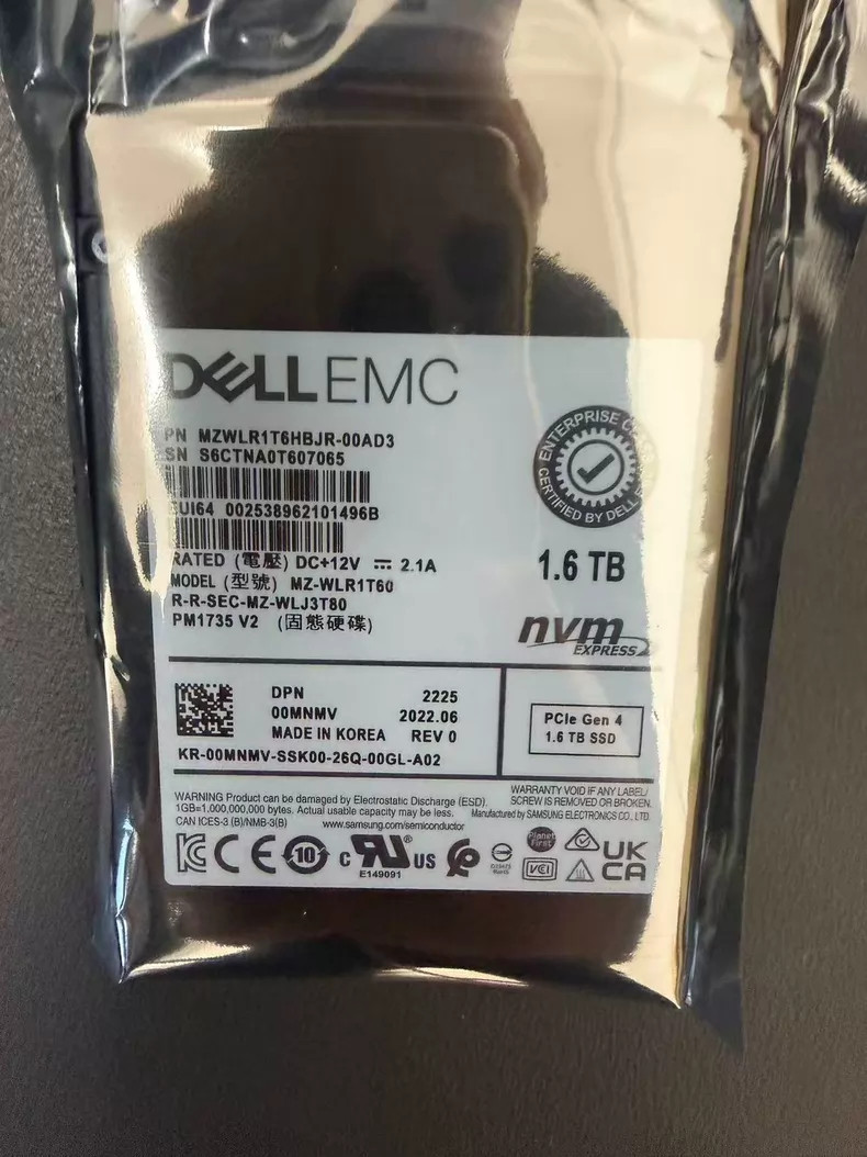 0MNMV Dell 1.6TB PCIe Gen4 NVMe Mixed Use 2.5in SSD MZ-WLR1T60 00MNMV