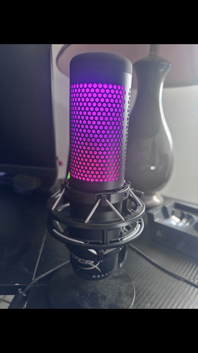 CyberPowerPC GXiR582 Gaming Desktop Tower Black RGB Lighting USB HDMI Audio
