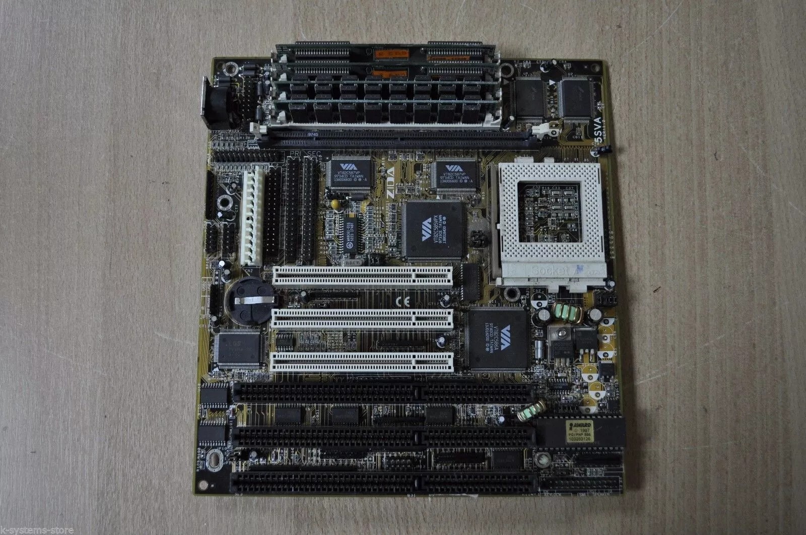 Zida 5SVA-256K Ver 1.2 Pentium Motherboard 3 ISA VIA Socket 7 Prime3C 32mb Ram