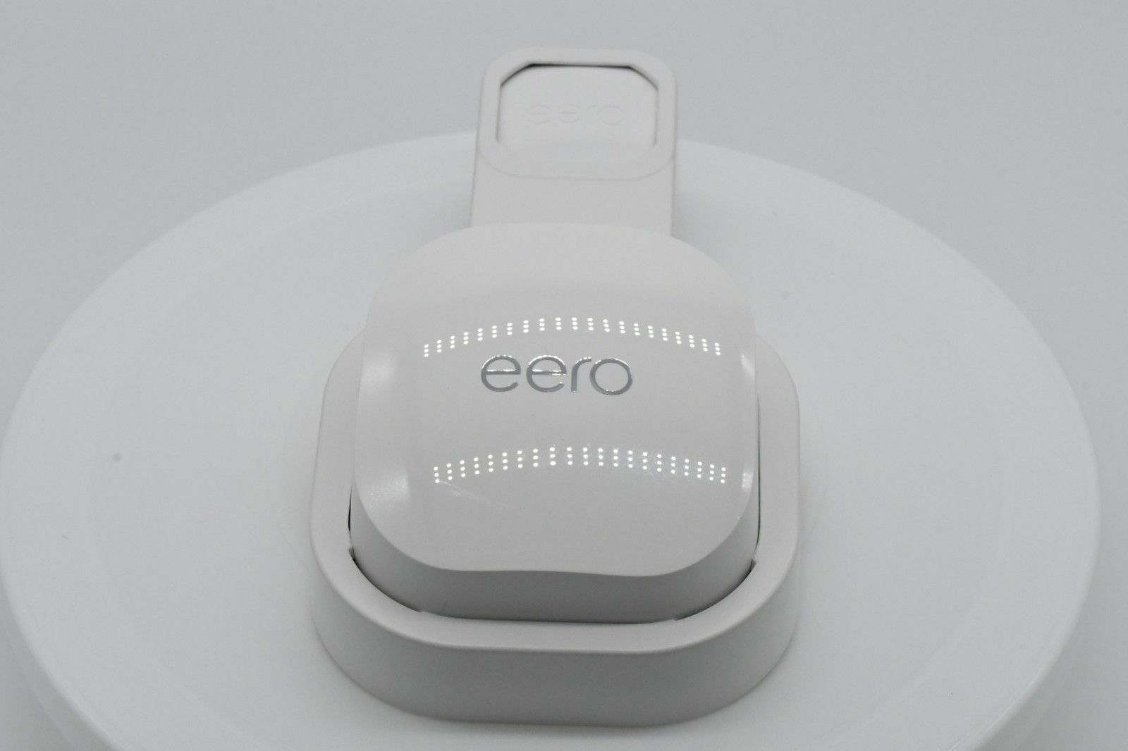 Amazon eero 6+ Mesh WiFi 6 Router Model R010001 White 15W AC Adapter Bundle