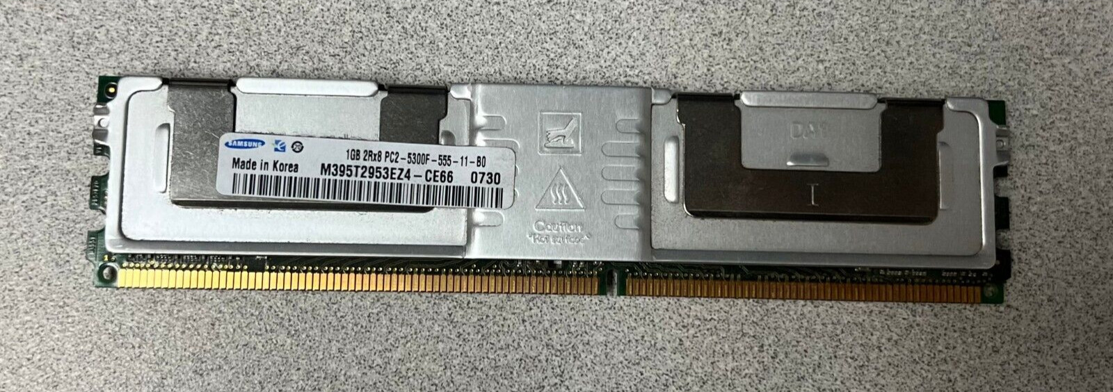 SAMSUNG 1GB 2Rx8 PC2-5300F-555-11-B0 SERVER RAM BUFFERED M395T2953EZ4