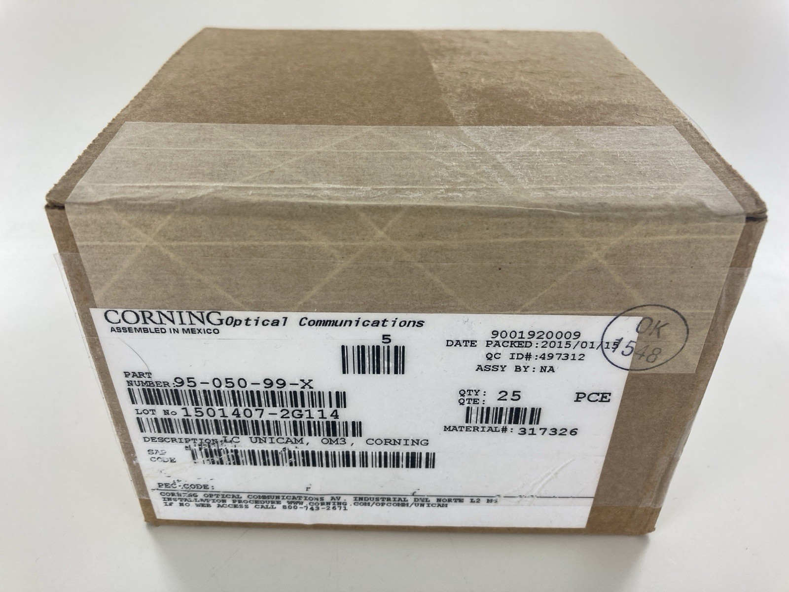 NOS -BOX OF 25- Corning 95-050-99-X Unicam Connector Pretium 50 um LC MM OM3/OM4