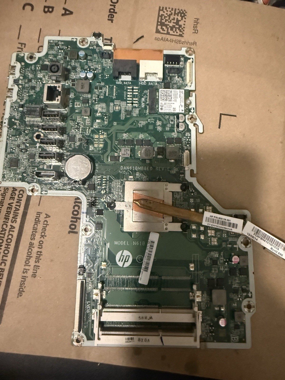 HP Pavilion 23-Q Series A8- 7410 2.20 GHz DDR3 Motherboard 799917-002