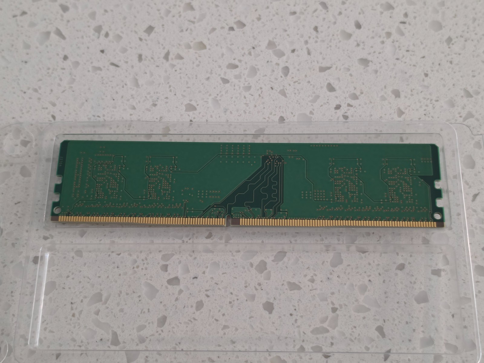 Micron 4GB DDR4-3200 (PC4-25600) UDIMM 1.2V Non-ECC Desktop Memory