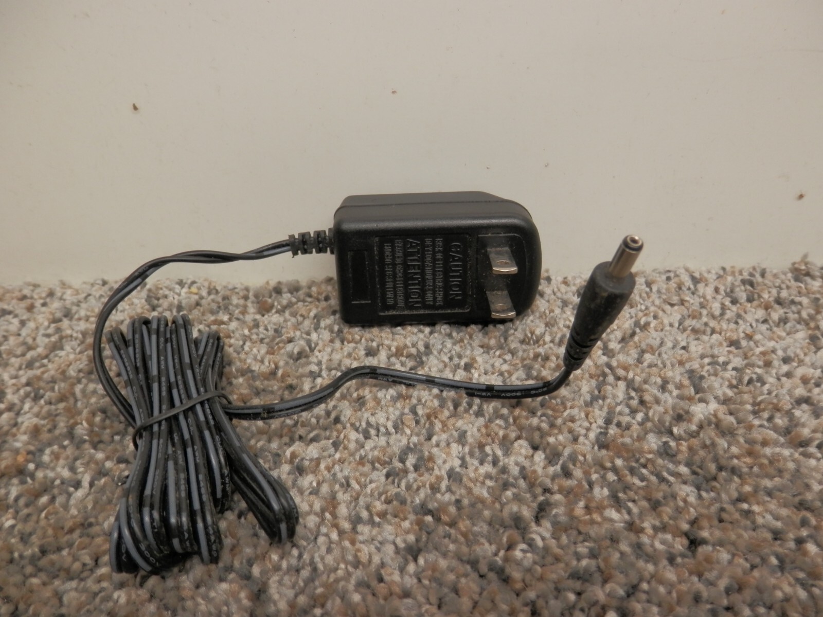GPU280500150WA00 5V AC Adapter Class 2 Power Supply - Black