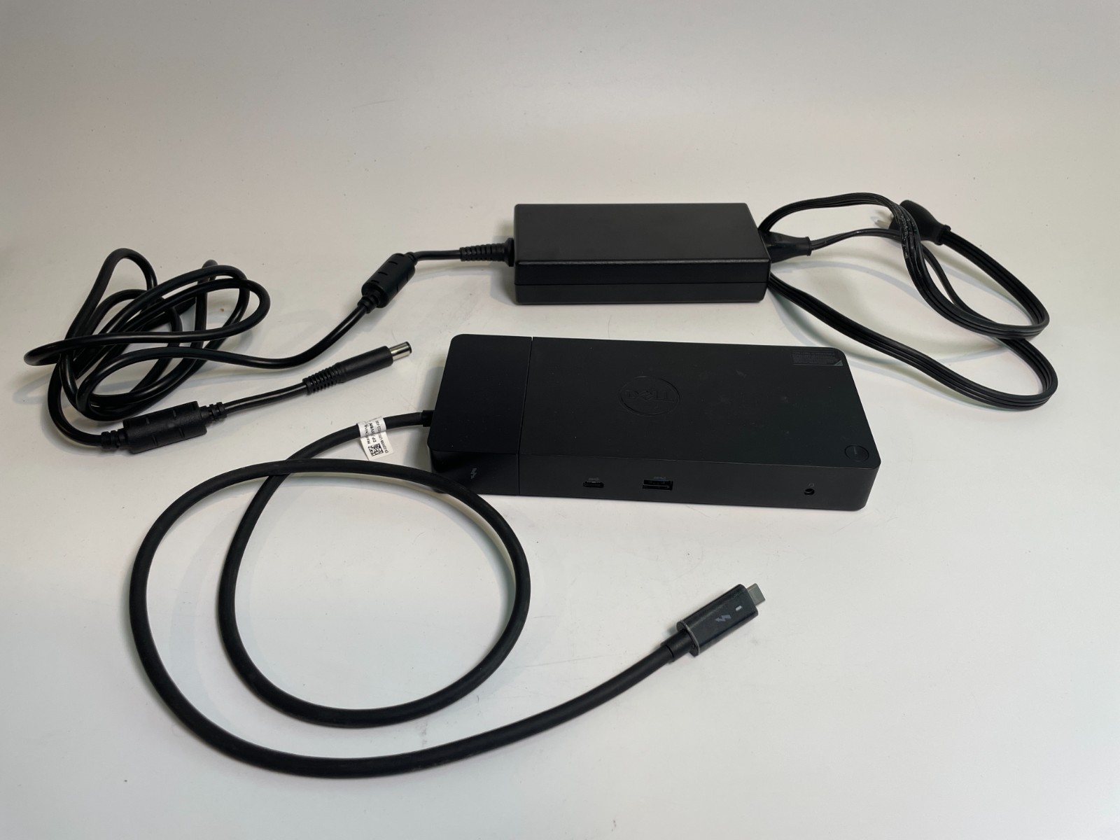 Dell WD19TB Thunderbolt 3 USB-C Docking Station with OEM 180w Power Adapter