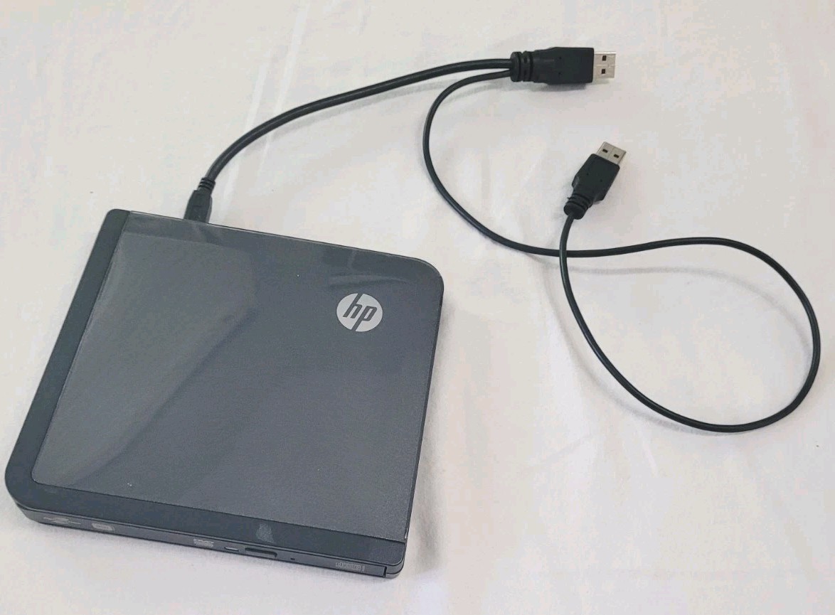 HP 557s External Compact DVD/CD Rewritable Drive W/ USB Cable 